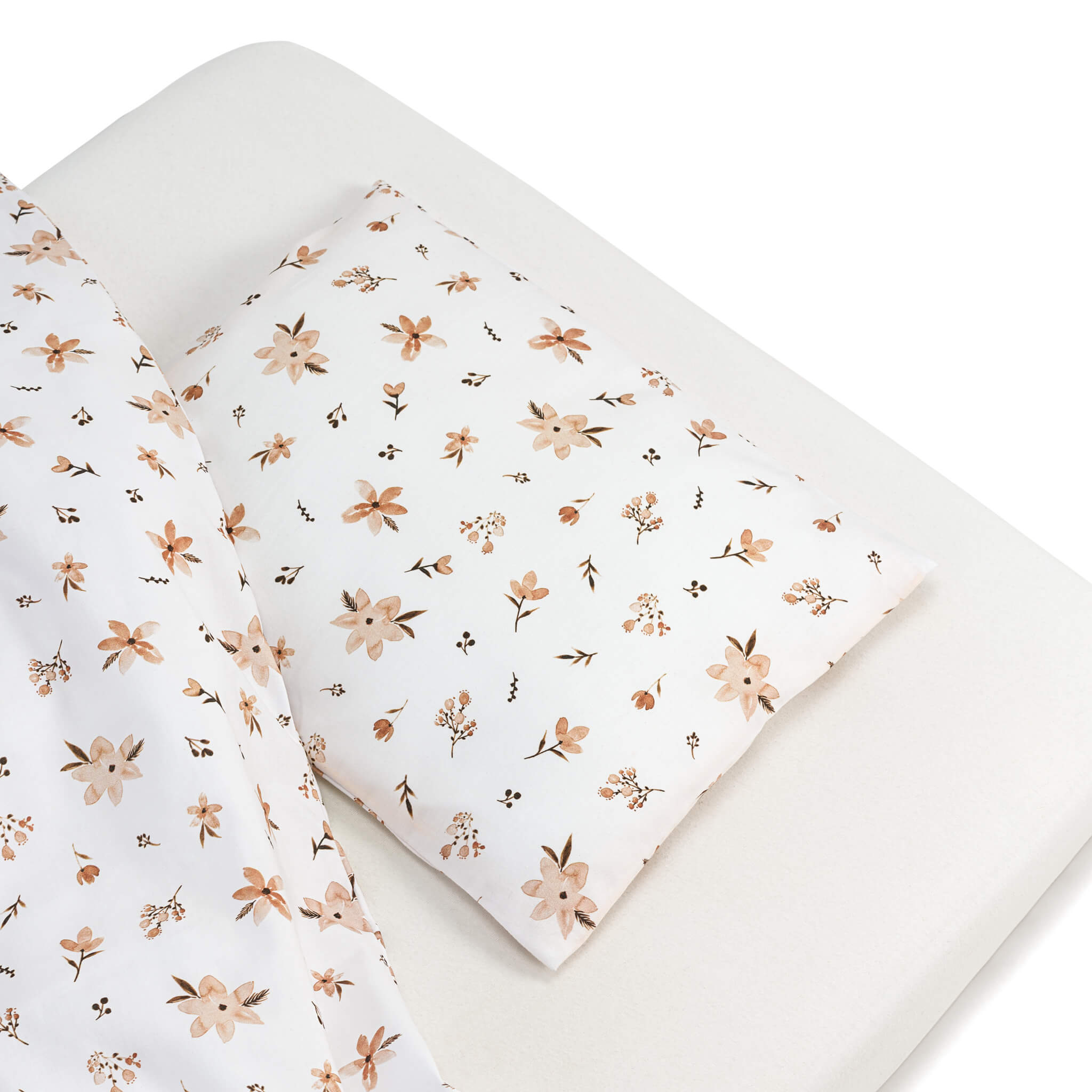 Children-bedding-set-white